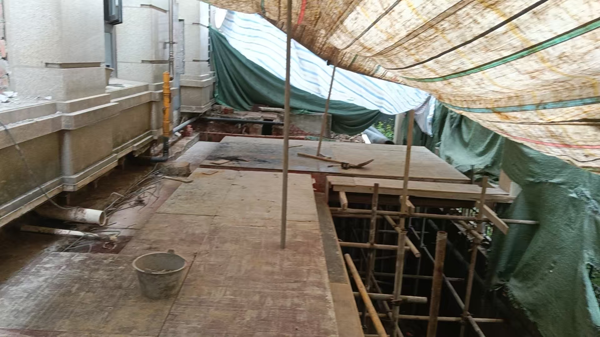 悦水岸现浇土建改造织模