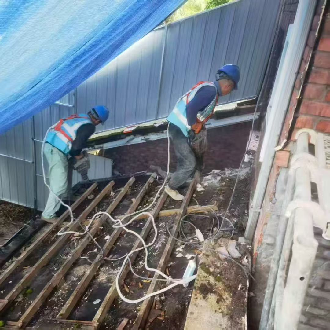 重庆别墅土建改造之墙体拆除